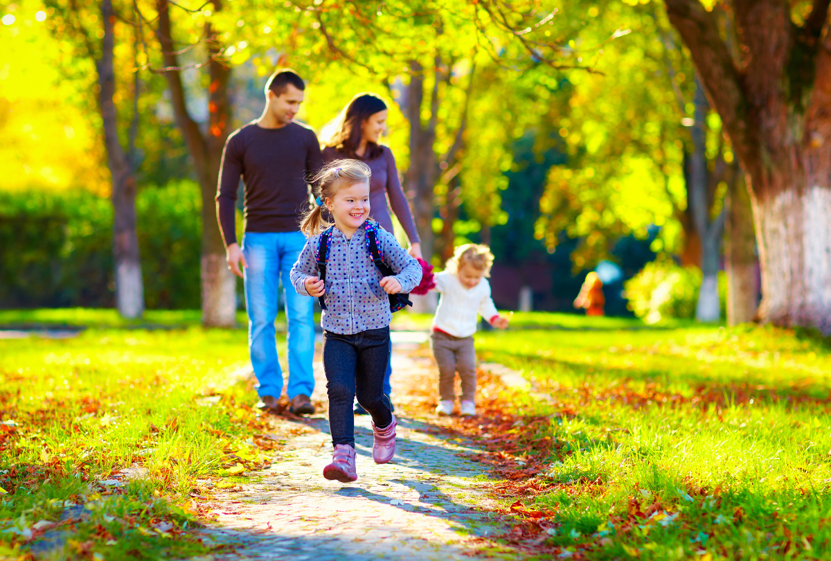 Famille dans un parc