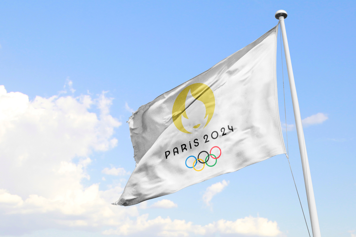 Legendre Immobilier – Drapeau des jeux olympiques de Paris 2024