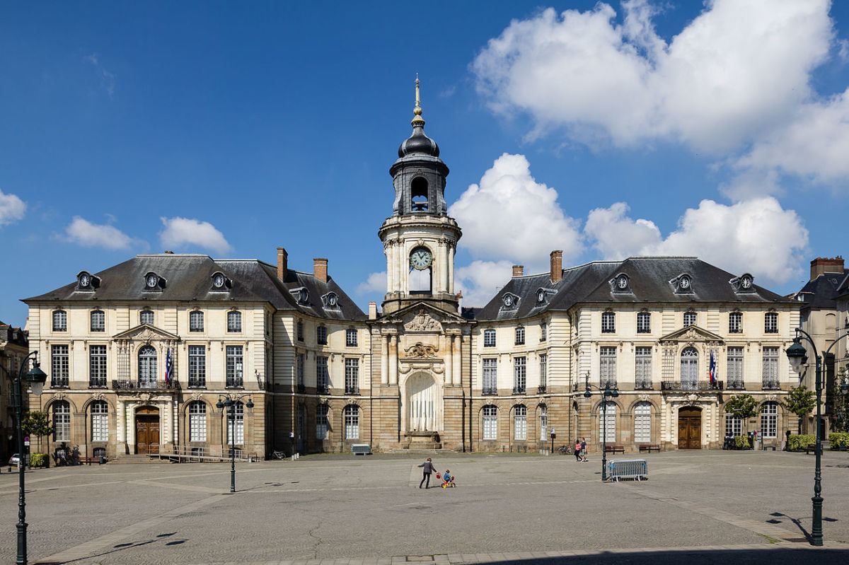 Histoire de Rennes - Bâtiment de l’hôtel de ville à Rennes