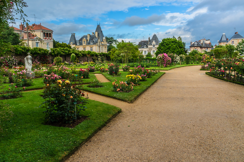 Histoire de l’architecture à Rennes - Vue sur le Parc du Thabor, jardin de la roseraie