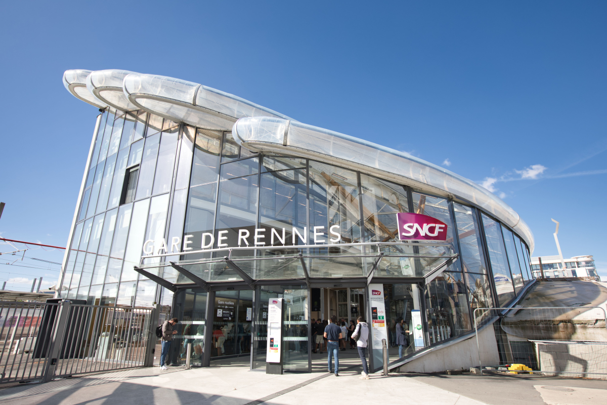 Maison neuve Rennes Métropole – La gare de Rennes