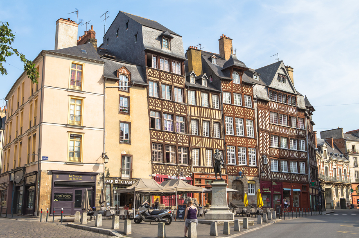  où habiter à Rennes – place du Champs Jacquet à Rennes 