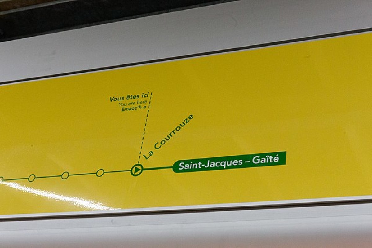 la courrouze à Rennes - Panneau de la nouvelle station de métro saint-jacques - gaîté sur la ligne B de Rennes à La Courrouze
