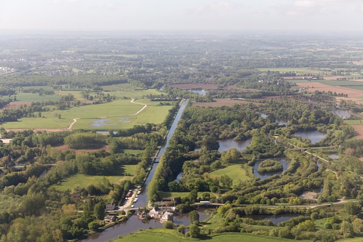 Loi Pinel Bruz – vue aérienne sur la vilaine et le canal de Cicé à Bruz