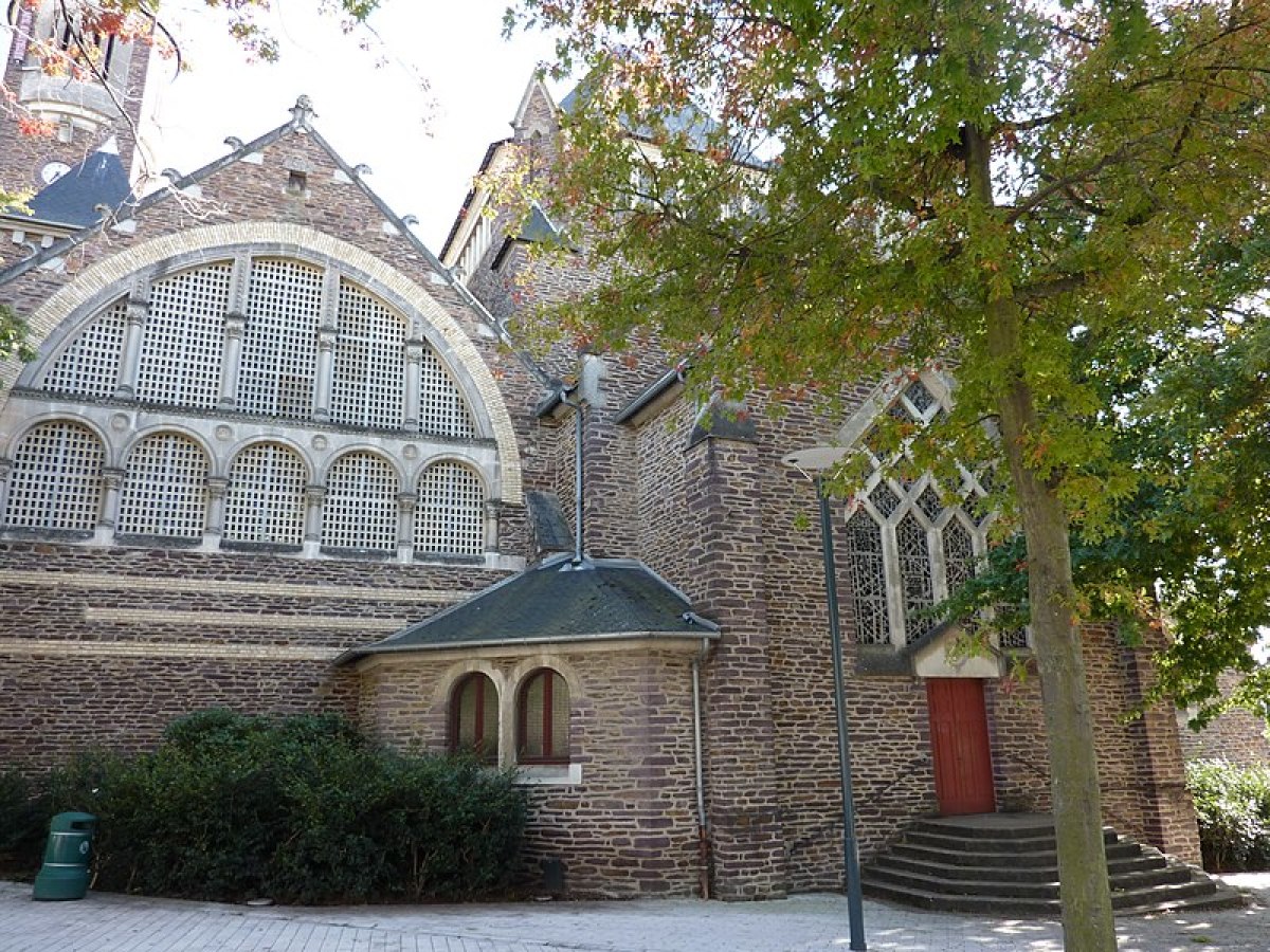 une église dans le quartier Jeanne d'Arc