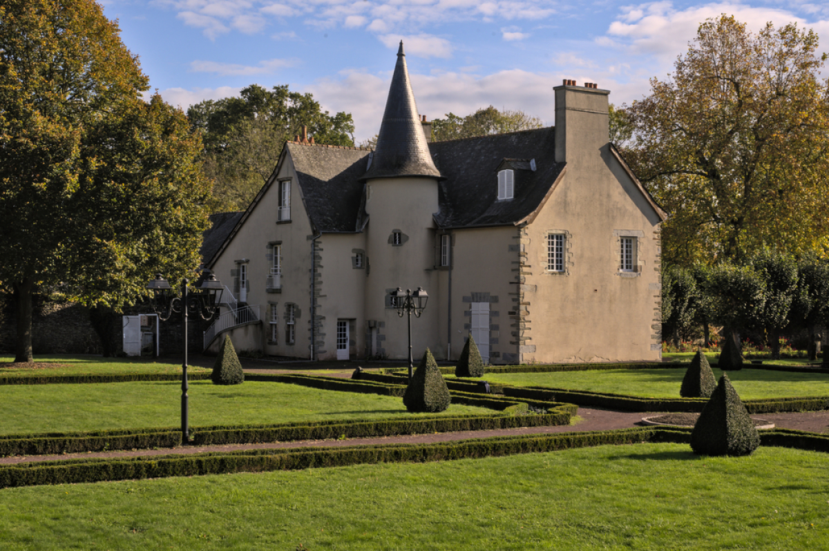 le manoir de Bourgchevreuil à Cesson-Sevigné